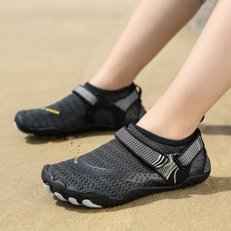 2023 New Kid Water Shoes Beach Aqua Shoes Seaside Diving Footwear - Pioneer Merchandise