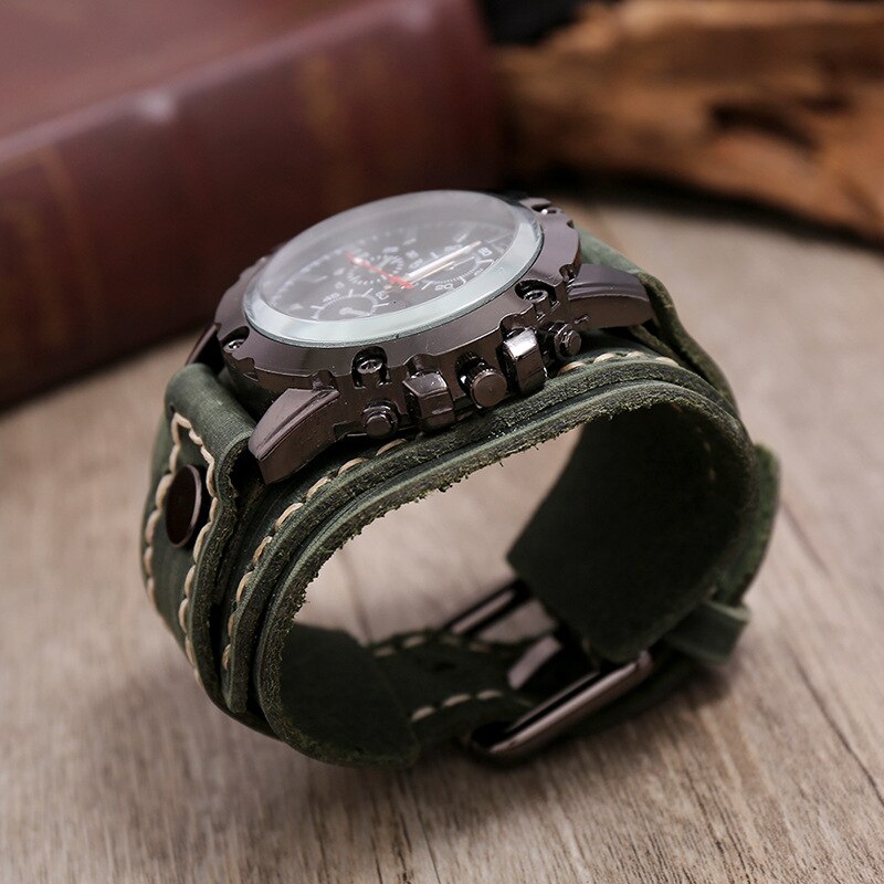 Mens Quartz Watches Luxury Wristwatch Cowhide Watchband Punk Style Wristwatch